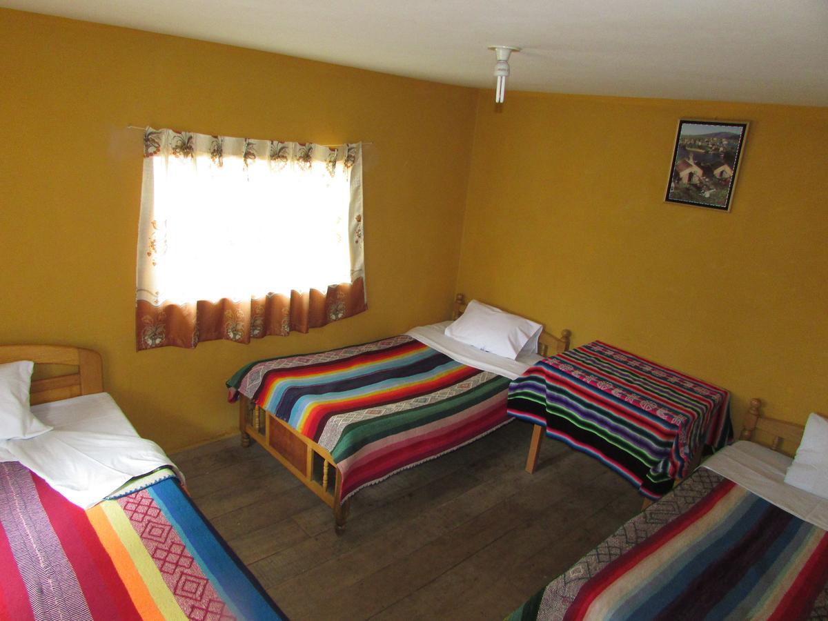 Affittacamere Titicaca Chaska Wasi Amantani Isla Amantani Esterno foto